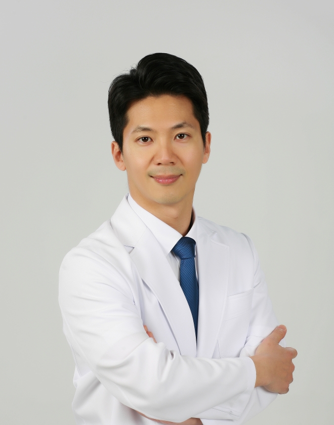 김동건바른치과